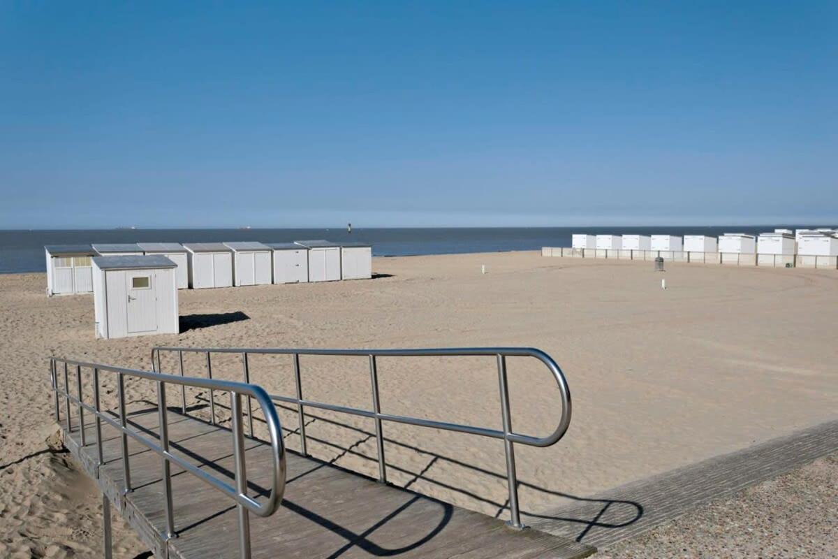 Huswell - Beautiful And Spacious Studio With Side Seaview Knokke-Le-Zoute Extérieur photo