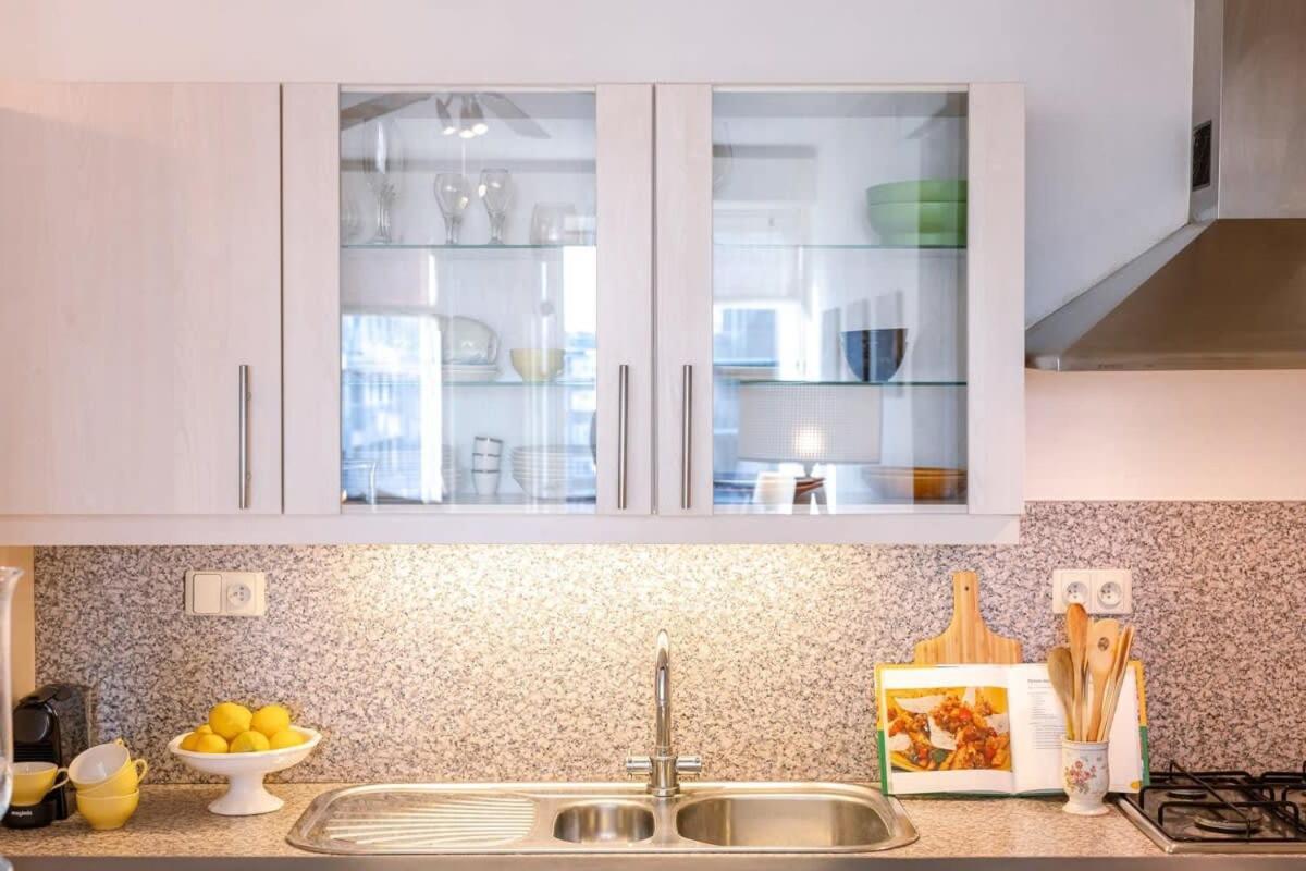 Huswell - Beautiful And Spacious Studio With Side Seaview Knokke-Le-Zoute Extérieur photo
